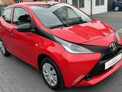Rot Gebraucht 2017 Toyota Aygo Kleinwagen | 7.499 € (Guter Preis)