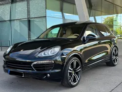 Schwarz Gebraucht 2012 Porsche Cayenne SUV | 24.999 € (Etwas zu teuer)
