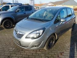 Silber Gebraucht 2012 Opel Meriva Innovation Van / Kleinbus | 5.190 € (Fairer Preis)