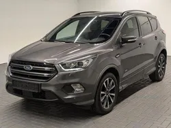 Magneticgrau (metallic) Gebraucht 2018 Ford Kuga ST-Line SUV | 19.480 € (Fairer Preis)