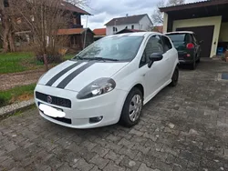 Weiß Gebraucht 2009 Fiat Grande Punto Sport Kleinwagen | 2.600 € (Guter Preis)