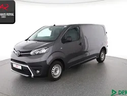 Grau (metallic) Gebraucht 2022 Toyota Proace Van | 23.880 € (Superpreis)