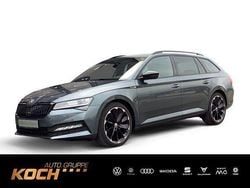 Quarzgrau metallic Gebraucht 2022 Skoda Superb SportLine Kombi | 30.260 € (Superpreis)