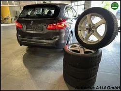 Grau Gebraucht 2016 BMW 218 Active Tourer Luxury Line Van / Kleinbus | 9.888 € (Guter Preis)