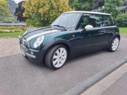 Grün Gebraucht 2004 Mini Cooper Kleinwagen | 3.900 € (Fairer Preis)