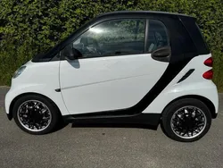 Weiß Gebraucht 2011 Smart ForTwo Coupé Coupé | 3.700 € (Guter Preis)