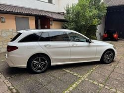Weiß Gebraucht 2019 Mercedes C220 AMG line Kombi | 25.900 € (Guter Preis)