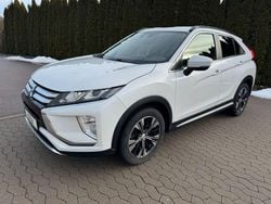 Weiß Gebraucht 2018 Mitsubishi Eclipse Cross Plus SUV | 14.890 € (Fairer Preis)