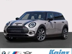 Grau Gebraucht 2023 Mini Cooper S Clubman Classic Kombi | 35.890 € (Teuer)