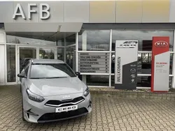 Grau Neu 2025 Kia Ceed Sportswagon 3 Kombi | 26.990 € (Fairer Preis)