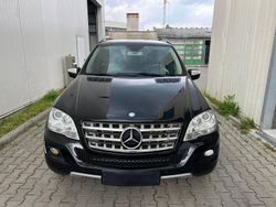 Schwarz Gebraucht 2009 Mercedes ML320 SUV | 11.000 € (Guter Preis)