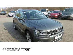 Indiumgrau metallic Gebraucht 2017 VW Tiguan Highline SUV | 20.950 € (Guter Preis)