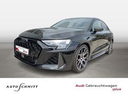 Mythosschwarz metallic Gebraucht 2025 Audi RS3 Ambiente Limousine | 73.880 € (Teuer)