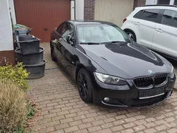Schwarz Gebraucht 2009 BMW 320 Cabriolet M Sport Cabrio | 6.900 € (Guter Preis)