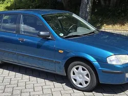 Grün Gebraucht 2000 Mazda 323F Limousine | 1.699 € (Superpreis)