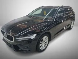 Onyx black / metallic Gebraucht 2024 Volvo V60 Kombi | 40.000 € (Fairer Preis)