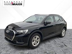 Mythosschwarz metallic Gebraucht 2022 Audi Q3 Basis SUV | 26.999 € (Guter Preis)