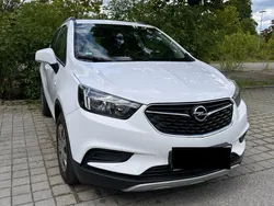 Weiß Gebraucht 2018 Opel Mokka X Selection SUV | 11.600 € (Fairer Preis)