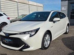 Weiß Gebraucht 2020 Toyota Corolla Business Edition Limousine | 18.400 € (Etwas zu teuer)