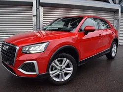 Rot Gebraucht 2023 Audi Q2 Advanced SUV | 22.500 € (Guter Preis)