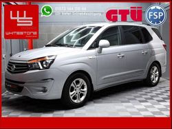 Grau Gebraucht 2017 Ssangyong (KGM) Rodius Van / Kleinbus | 18.990 €