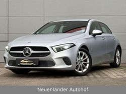 Silber Gebraucht 2019 Mercedes A200 Kleinwagen | 18.990 € (Fairer Preis)