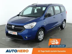 Blau Gebraucht 2021 Dacia Lodgy Comfort Van / Kleinbus | 14.760 € (Guter Preis)