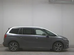 Grau Gebraucht 2021 Citroën C4 SpaceTourer Van / Kleinbus | 15.680 € (Fairer Preis)