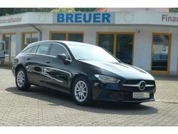 Schwarz Gebraucht 2023 Mercedes CLA200 Shooting Brake Kombi | 26.775 € (Fairer Preis)