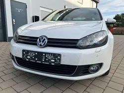 Weiß Gebraucht 2010 VW Golf VI Highline Limousine | 3.950 € (Guter Preis)