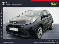 Schwarz Gebraucht 2024 Toyota Aygo Business Edition Kleinwagen | 15.979 € (Fairer Preis)