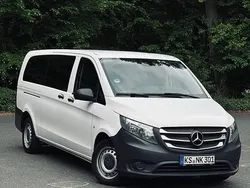 Weiß Gebraucht 2016 Mercedes Vito Van / Kleinbus | 15.499 €