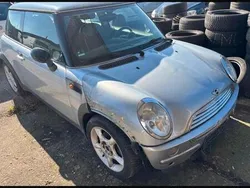 Silber Gebraucht 2002 Mini Cooper Kleinwagen | 500 € (Guter Preis)
