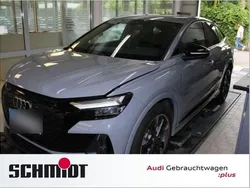 Kieselgrau Gebraucht 2022 Audi Q4 Sportback e-tron Basis SUV | 26.420 € (Guter Preis)
