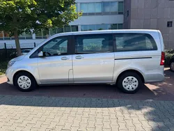 Silber Gebraucht 2015 Mercedes V220 Van / Kleinbus | 18.990 € (Fairer Preis)