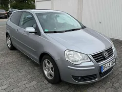 Silber Gebraucht 2006 VW Polo Coupé | 2.000 € (Guter Preis)