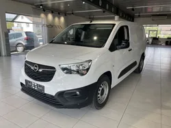 Weiß Gebraucht 2024 Opel Combo-e Life XL Van / Kleinbus | 33.980 €