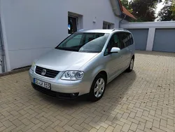 Silber Gebraucht 2004 VW Touran Highline Van / Kleinbus | 1.900 € (Guter Preis)