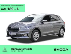 Grau Gebraucht 2024 Skoda Fabia Selection Limousine | 19.480 € (Fairer Preis)