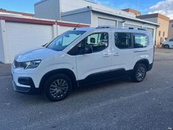 Gebraucht 2022 Peugeot Rifter Allure Van / Kleinbus | 18.690 € (Guter Preis)
