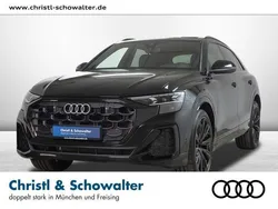 Mythosschwarz metallic Gebraucht 2024 Audi Q8 Comfort SUV | 92.985 €