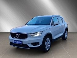 Weiß metallic Gebraucht 2020 Volvo XC40 Momentum SUV | 30.340 € (Fairer Preis)
