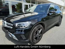 Schwarz Gebraucht 2021 Mercedes GLC200 SUV | 25.870 € (Guter Preis)
