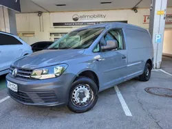 Grau Gebraucht 2017 VW Caddy Maxi Van / Kleinbus | 14.400 € (Fairer Preis)