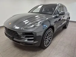 Grau Gebraucht 2021 Porsche Macan SUV | 59.950 € (Guter Preis)