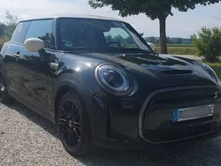 Grün Gebraucht 2022 Mini Cooper SE Resolute Edition Kleinwagen | 17.900 € (Fairer Preis)