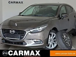 Grau Gebraucht 2017 Mazda 3 Sports-Line Limousine | 12.600 € (Fairer Preis)