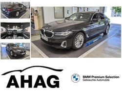Saphirschwarz metallic Gebraucht 2022 BMW 530 Luxury Line Limousine | 31.999 € (Superpreis)