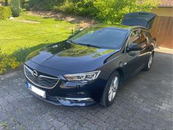 Blau Gebraucht 2020 Opel Insignia Business Kombi | 10.000 € (Fairer Preis)