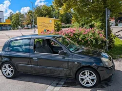 Schwarz Gebraucht 2006 Renault Clio II Authentique Kleinwagen | 1.350 € (Fairer Preis)
